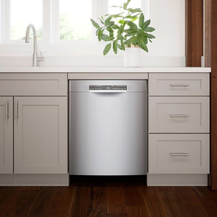 Bosch 300 Series 24″ Stainless Steel Built in Dishwasher-SGE53B55UC - Image 9